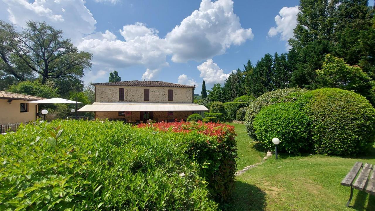 Country Hotel Poggiomanente Umbertide Zewnętrze zdjęcie