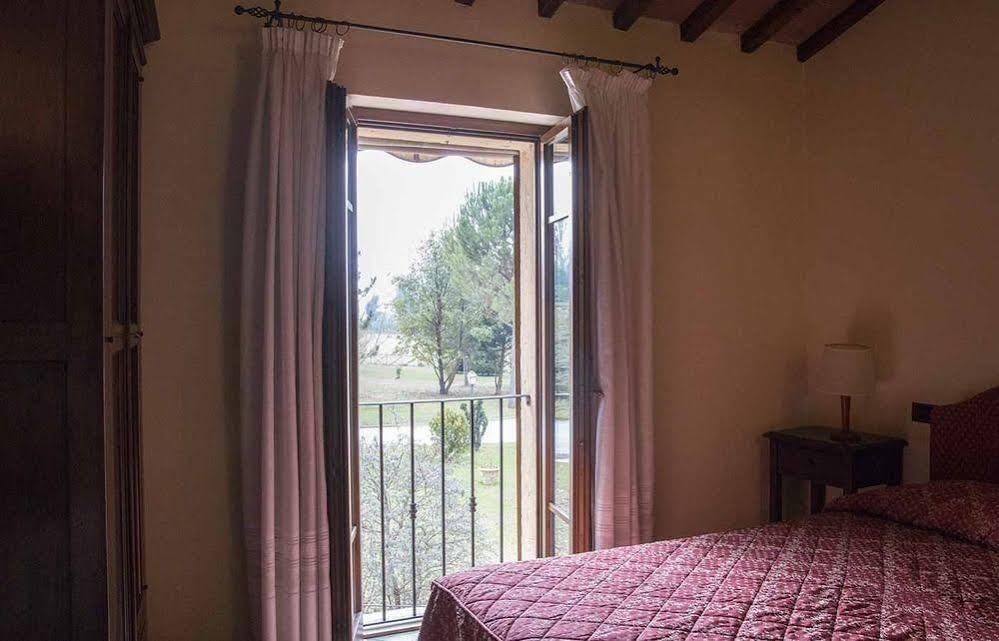 Country Hotel Poggiomanente Umbertide Zewnętrze zdjęcie